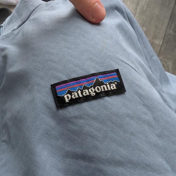 PATAGONIA Women's R1 CrossStrata Jacket - Picture 4 of 8